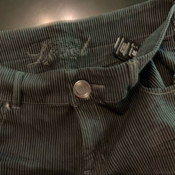 Level 99 wide leg Jean with railroad stripe. Size 30. - Picture 5 of 5